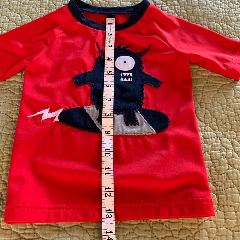 Kids Red and Blue Rashguard with Surfer on Front Size 12-18 months